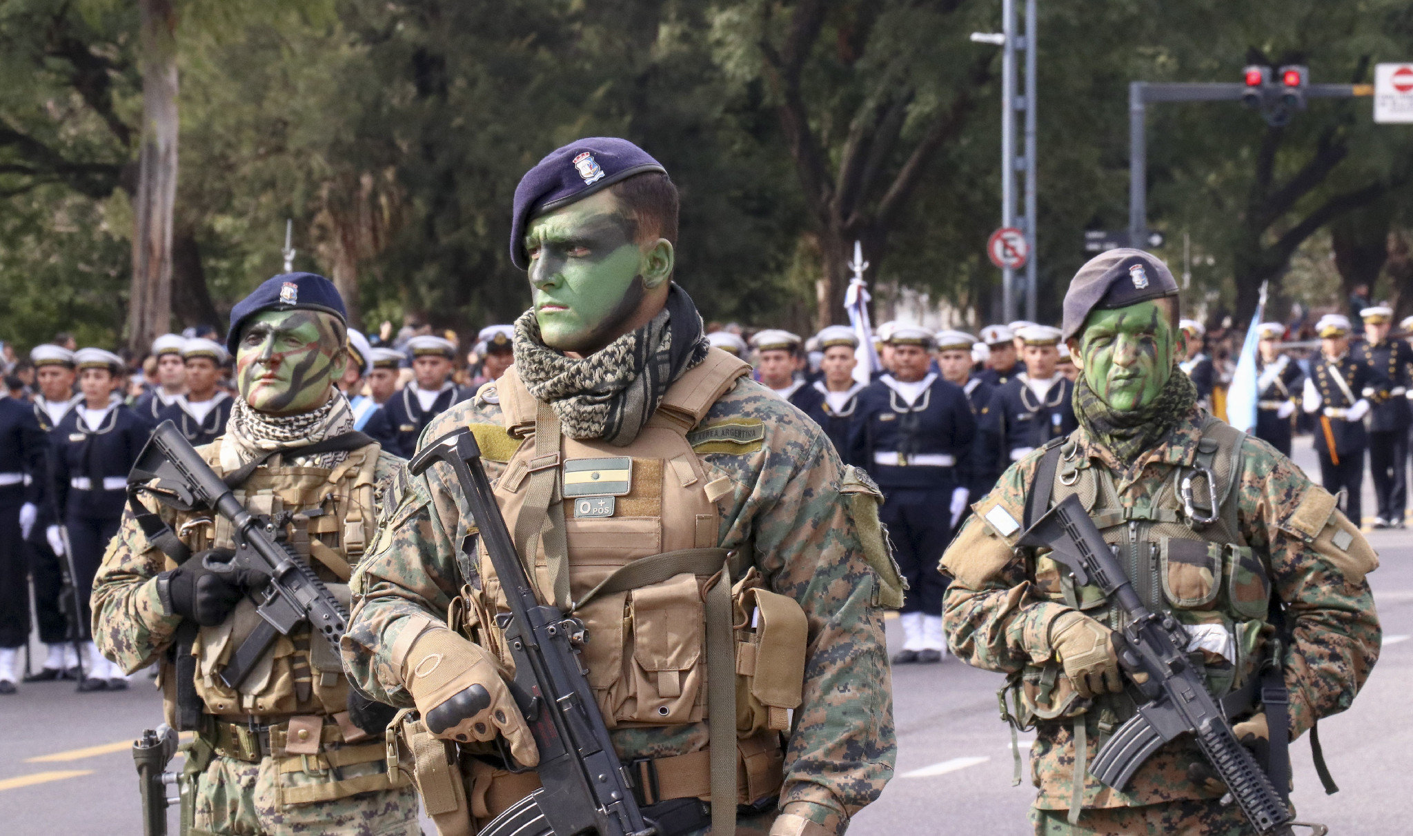 Argentinian soldiers on parade for Independence Day celebrations, Buenos Aires, 9 July 2019. (Photo: Muhammed Emin Canik/Anadolu Agency/Getty Images)