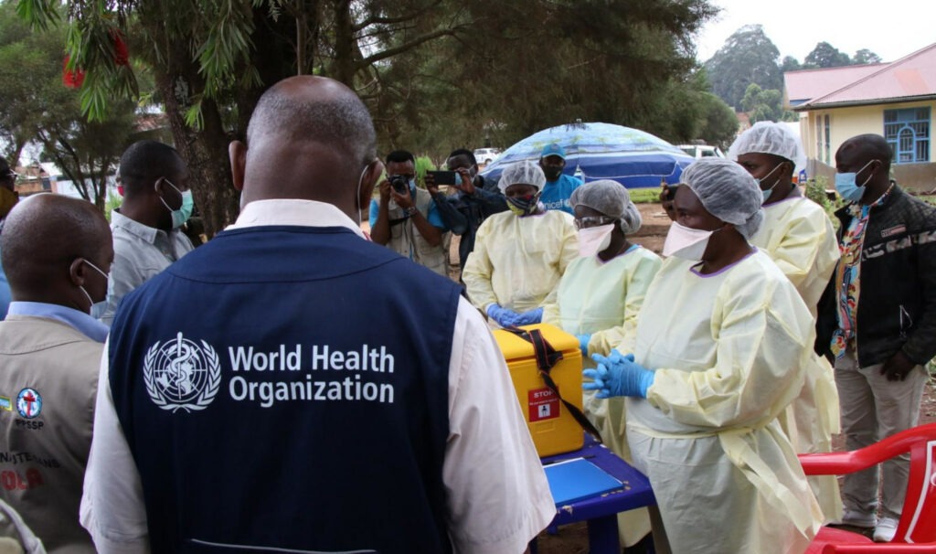Aid workers tackle an Ebola outbreak. (Photo: WHO)