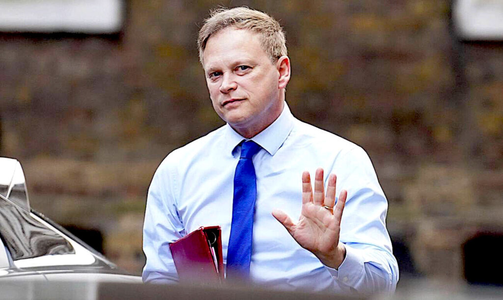 Defence Secretary Grant Shapps is concealing all information about Israeli military planes landing in Britain. (Photo: PA Images / Alamy)