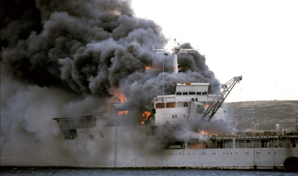 Argentina bombed British troop ship Sir Galahad with Israeli-supplied aircraft. (Photo: Martin Cleaver / Alamy)